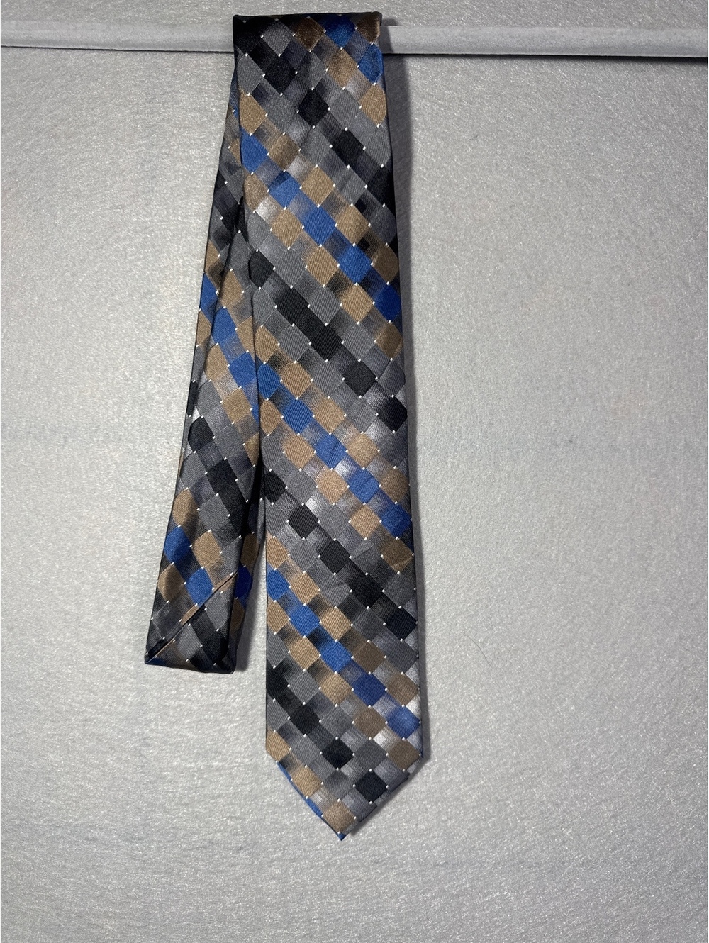 Van Heusen Men's Tie with Blue, Gray, and Tan Checkered Pattern